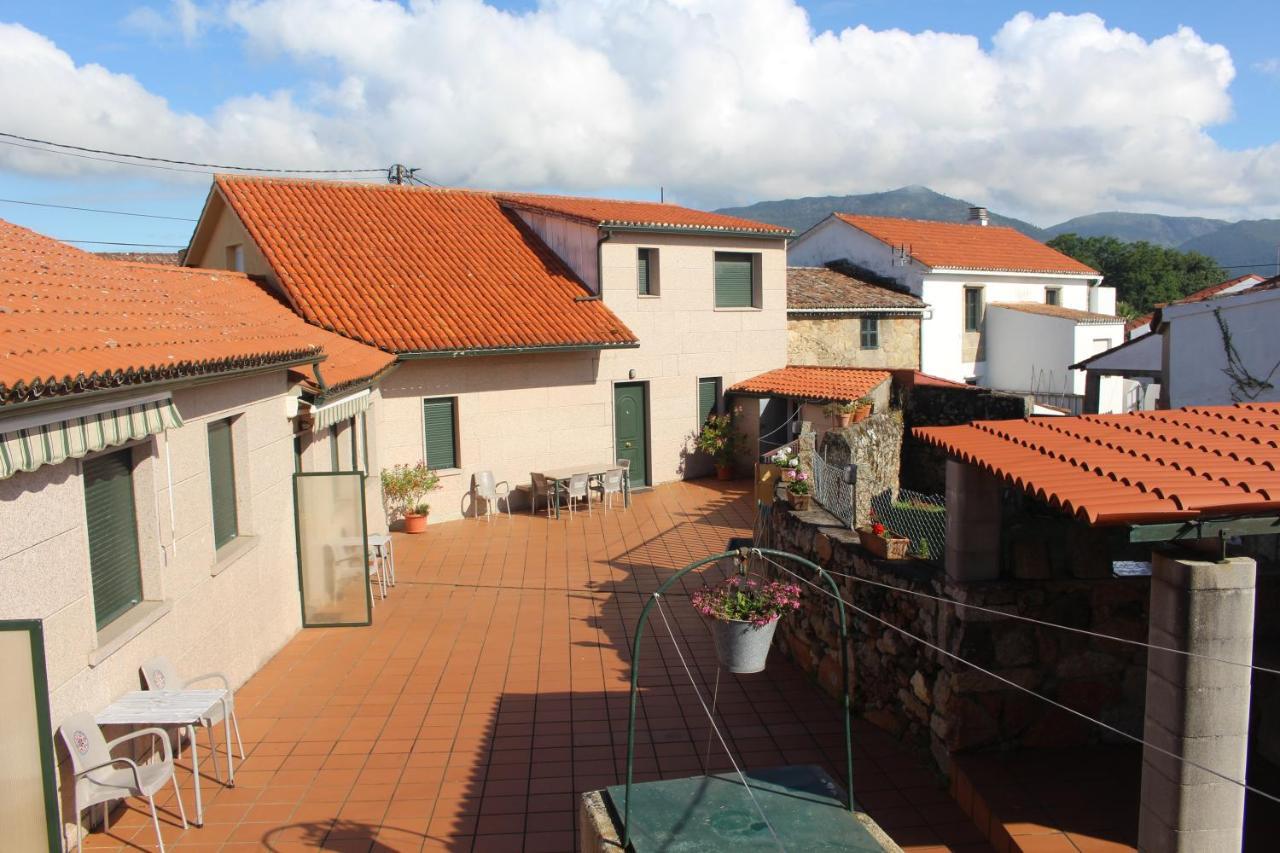 Apartamentos Outeiro Pobra Do Caraminal Exterior photo